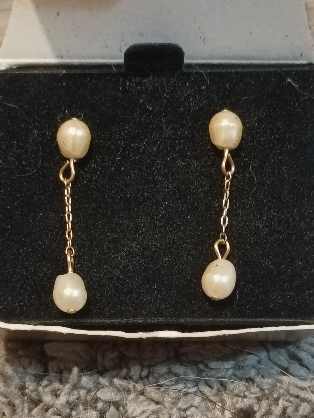 Pearlesque Illusion Pierced Earrings Surgical Steel Posts